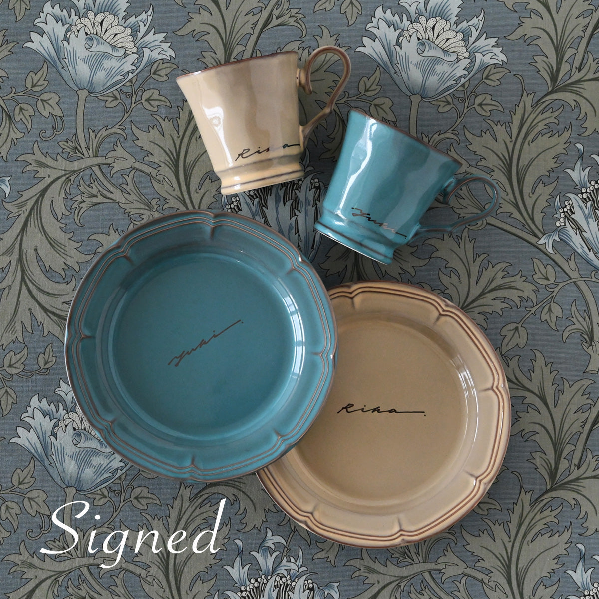 サインド・フレンチシャビー *名入れマグ&ケーキプレート ペア食器セット(計4点・ギフトBOX付き) クリスマスプレゼント コーヒーカップ 還暦祝い 結婚祝い 記念日 おしゃれ