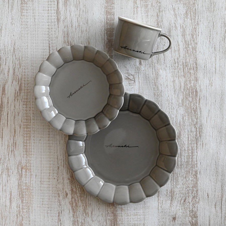 サインド・フルール*名入れマグ&プレート2種 ペア食器セット(計6点・ギフトBOX付き) 結婚祝い 還暦祝い 記念日 おしゃれ - オーダーギフト ももやま 本店