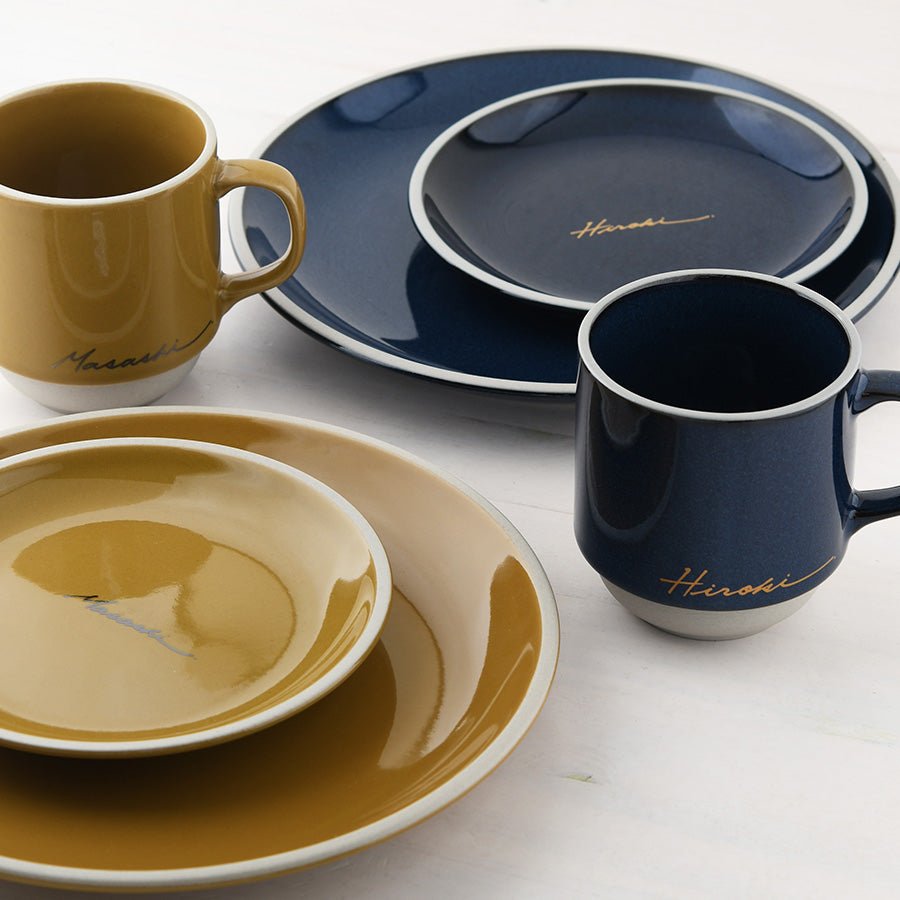 サインド・マッシュ*名入れマグ&プレート2種 ペア食器セット(計6点・ギフトBOX付き) 結婚祝い 還暦祝い 記念日 おしゃれ - オーダーギフト ももやま 本店