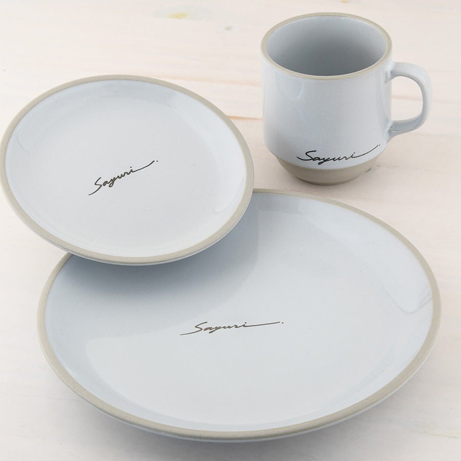 サインド・マッシュ*名入れマグ&プレート2種 ペア食器セット(計6点・ギフトBOX付き) 結婚祝い 還暦祝い 記念日 おしゃれ - オーダーギフト ももやま 本店