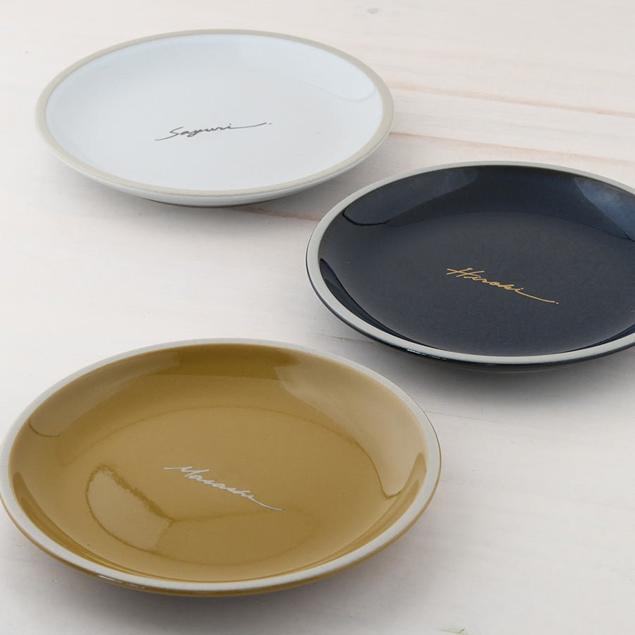 サインド・マッシュ*名入れマグ&プレート2種 ペア食器セット(計6点・ギフトBOX付き) 結婚祝い 還暦祝い 記念日 おしゃれ - オーダーギフト ももやま 本店