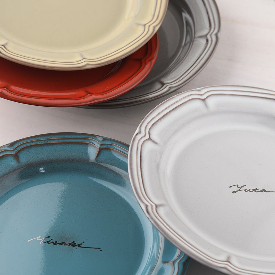 サインド・フレンチシャビー*名入れマグ&プレート2種 ペア食器セット(計6点・ギフトBOX付き) 結婚祝い 還暦祝い 記念日 おしゃれ - オーダーギフト ももやま 本店