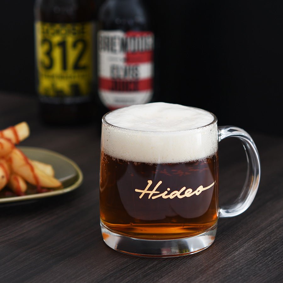 サインド・ビアジョッキ*名入れグラス(ギフトBOX付き) 還暦祝い 誕生日 記念日 おしゃれ 送別記念品 - オーダーギフト ももやま 本店